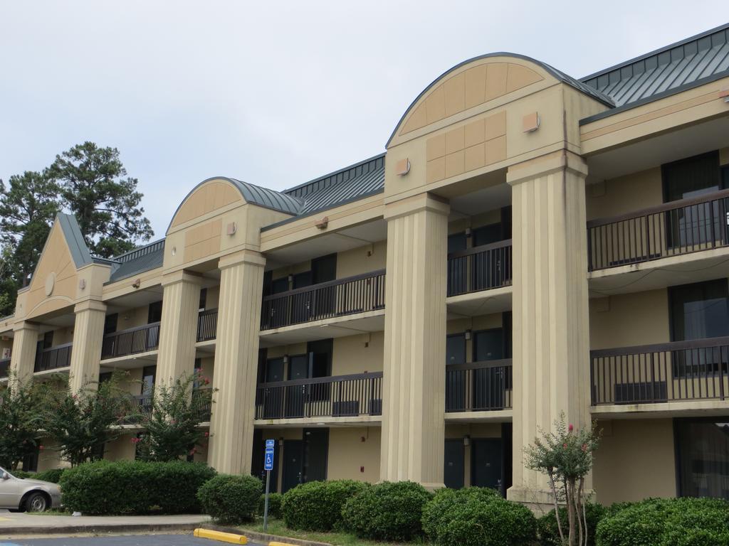 Budgetel Inn & Suites Macon Zewnętrze zdjęcie